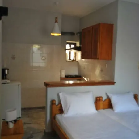 Hotel Avli Cosy Kardamyli