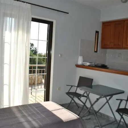 Avli Cosy Hotel *