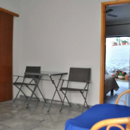 Hotel Avli Cosy *