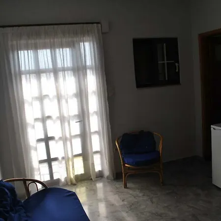 Avli Cosy Hotel *