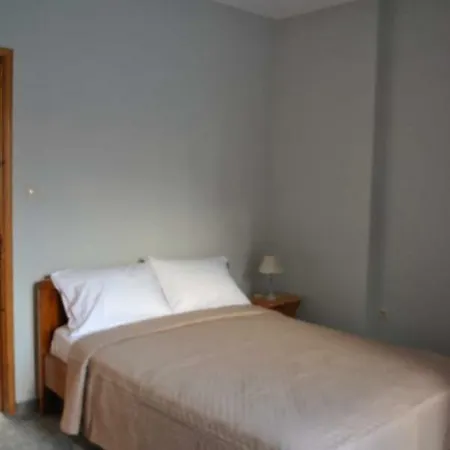Avli Cosy Kardamyli